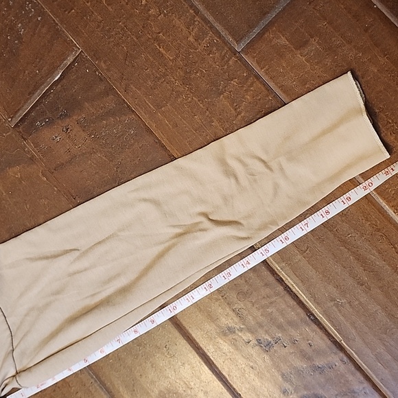 Lilicloth Womens Light Longsleeve Tan Black Graphic Sweatshirt Pullover Top - Picture 4 of 6